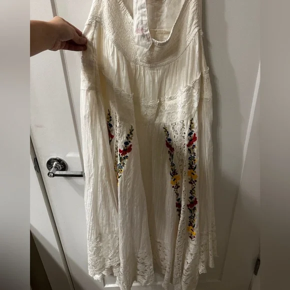 Free People White Halter Midi Dress with Floral Embroidery - Picture 6 of 7